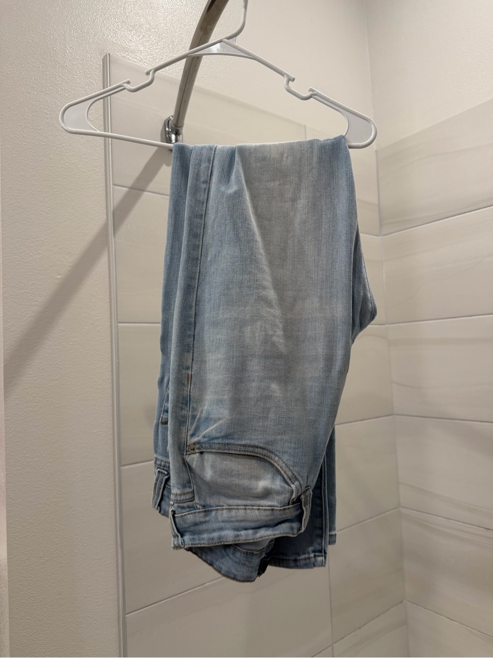 Forever 21 Men’s Skinny Jeans - Light Blue Wash